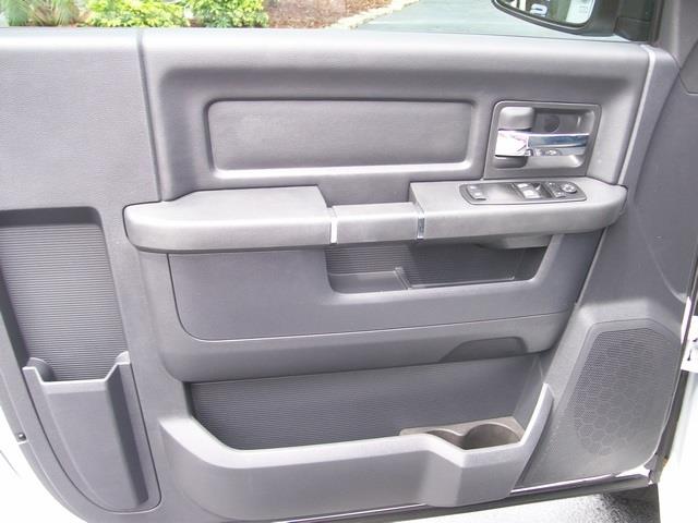 Dodge Ram 1500 2011 photo 21