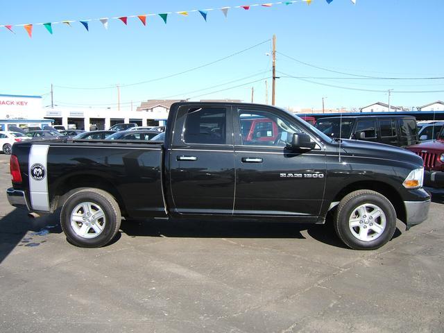 Dodge Ram 1500 2011 photo 1