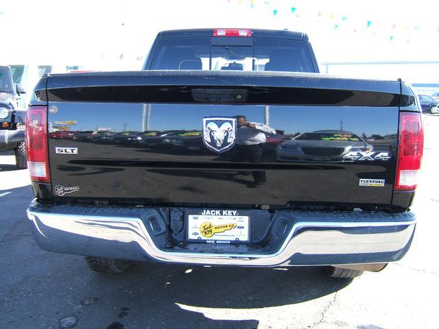 Dodge Ram 1500 2011 photo 3