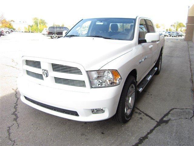 Dodge Ram 1500 2012 photo 2