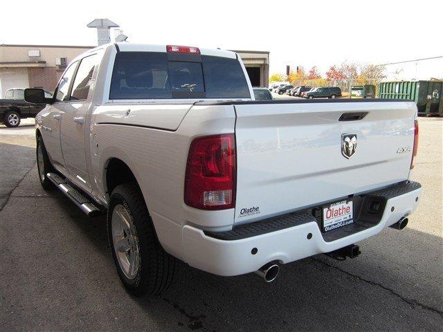 Dodge Ram 1500 2012 photo 3