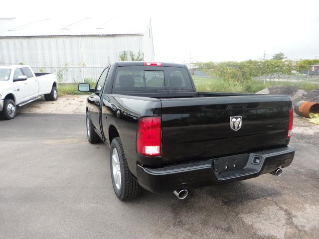 Dodge Ram 1500 2012 photo 4