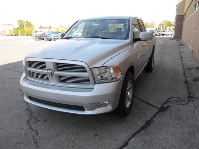 Dodge Ram 1500 2012 photo 2