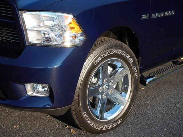 Dodge Ram 1500 2012 photo 2