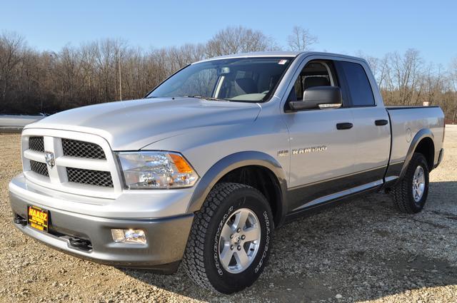 Dodge Ram 1500 2012 photo 3