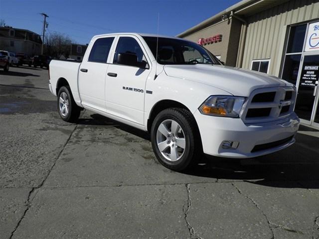 Dodge Ram 1500 2012 photo 2