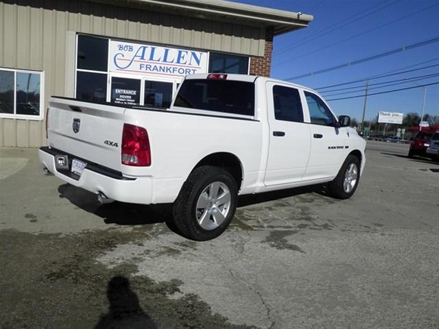 Dodge Ram 1500 2012 photo 4