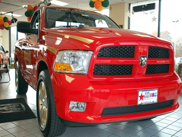 Dodge Ram 1500 2012 photo 3