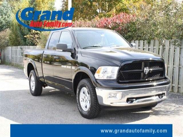 Dodge Ram 1500 4 Dr XL Extended Cab SB Pickup