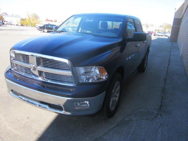 Dodge Ram 1500 2012 photo 2