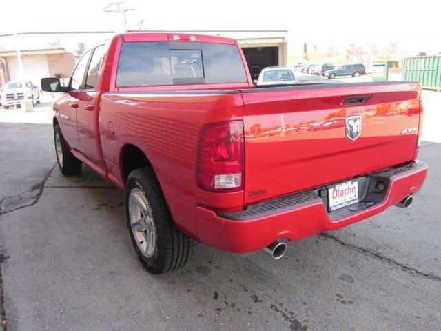 Dodge Ram 1500 2012 photo 3