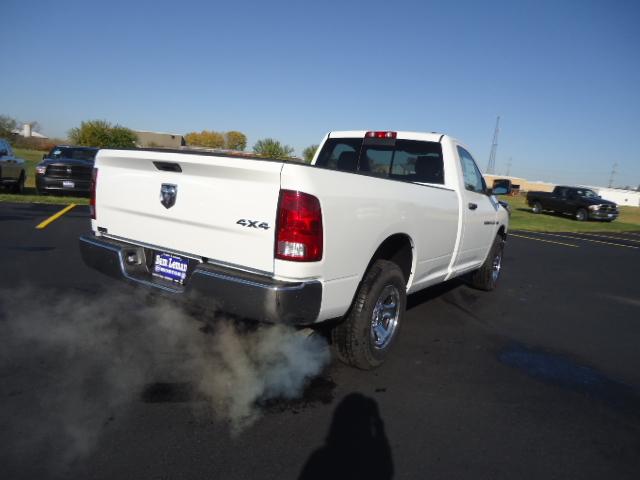 Dodge Ram 1500 2012 photo 1