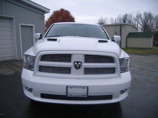 Dodge Ram 1500 2012 photo 1