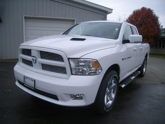 Dodge Ram 1500 2012 photo 2