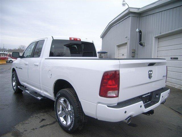 Dodge Ram 1500 2012 photo 4