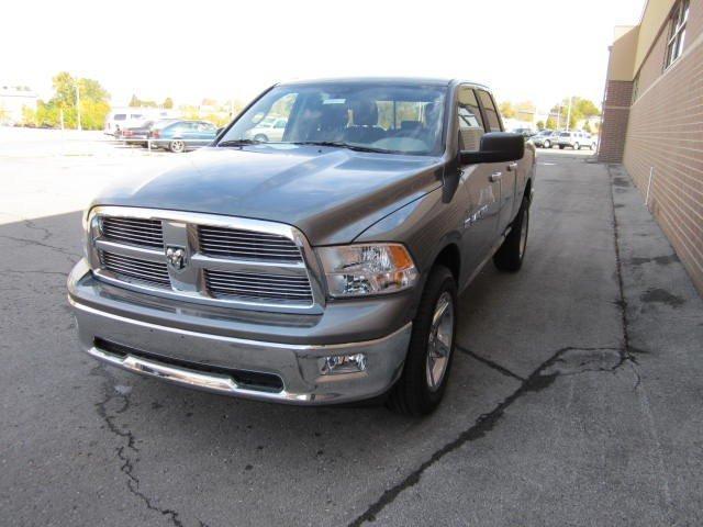 Dodge Ram 1500 2012 photo 2