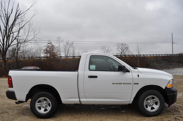 Dodge Ram 1500 2012 photo 3