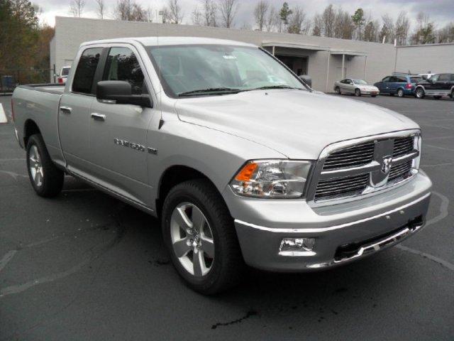 Dodge Ram 1500 2012 photo 4