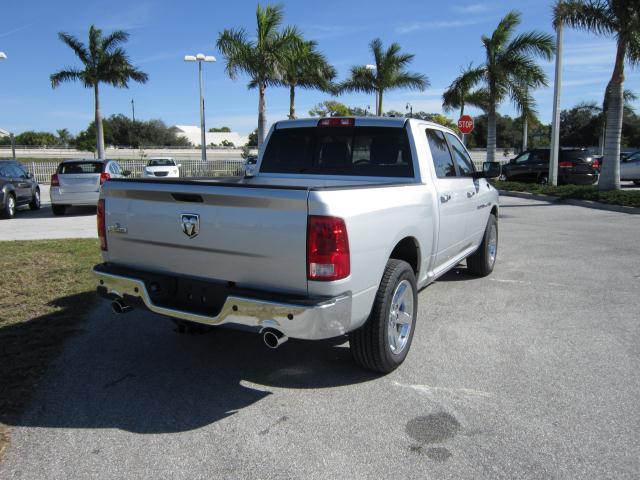 Dodge Ram 1500 2012 photo 3