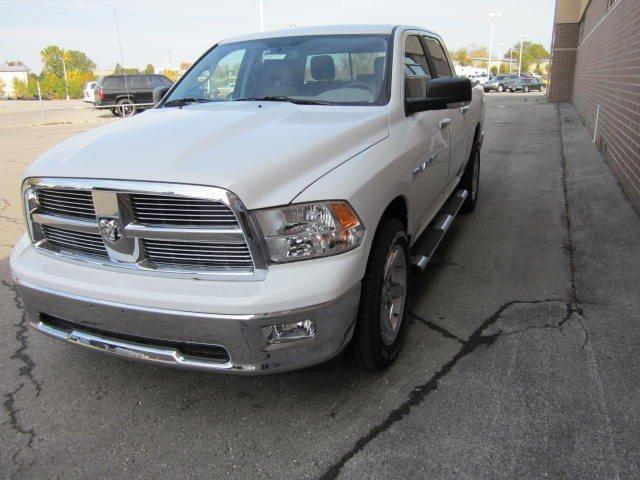 Dodge Ram 1500 2012 photo 2