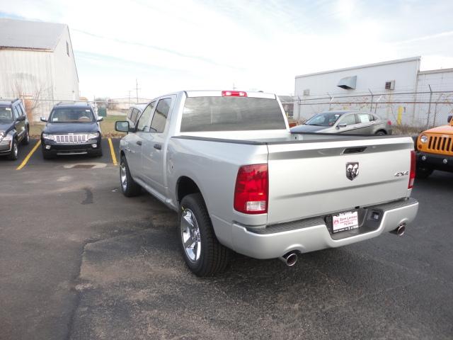 Dodge Ram 1500 2012 photo 2