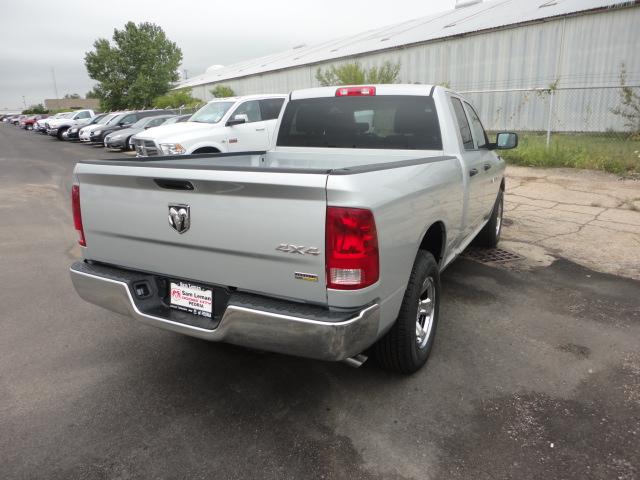 Dodge Ram 1500 2012 photo 2