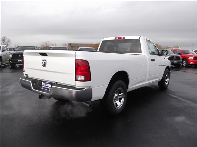 Dodge Ram 1500 2012 photo 1