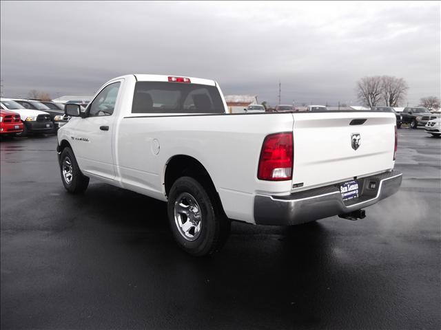 Dodge Ram 1500 2012 photo 2