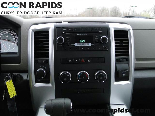 Dodge Ram 1500 2012 photo 3