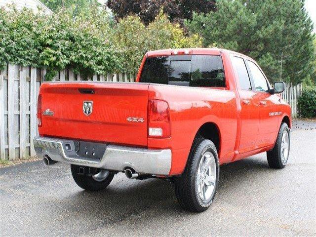 Dodge Ram 1500 2012 photo 2