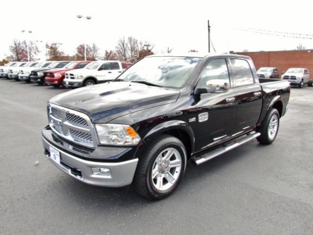 Dodge Ram 1500 LT Pickup 5 1/4 Ft Pickup