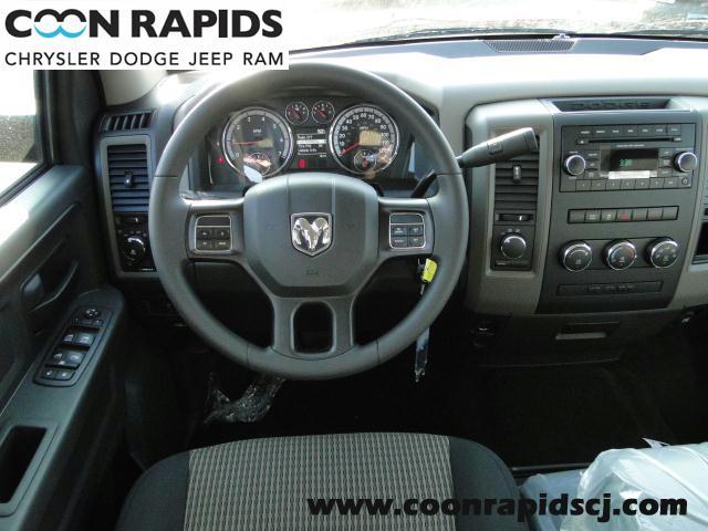 Dodge Ram 1500 2012 photo 2