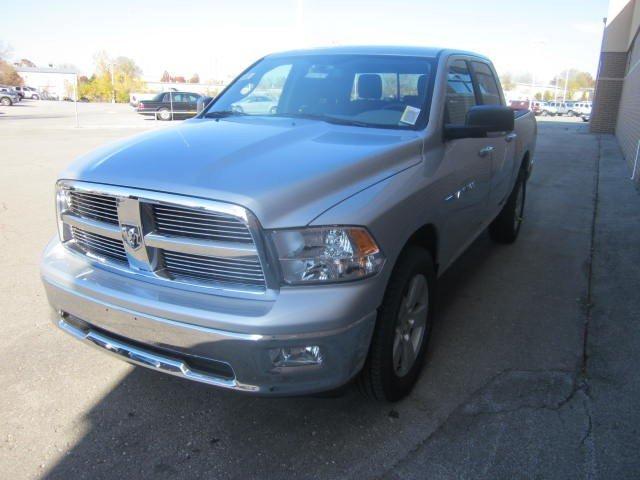 Dodge Ram 1500 2012 photo 2