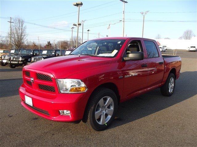 Dodge Ram 1500 2012 photo 2