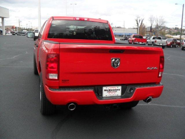 Dodge Ram 1500 2012 photo 2