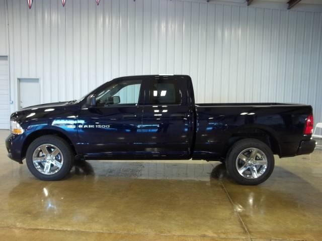 Dodge Ram 1500 2012 photo 2