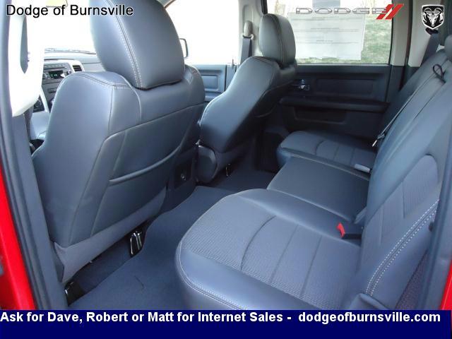 Dodge Ram 1500 2012 photo 2