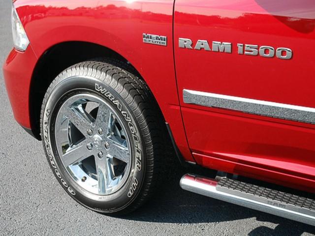 Dodge Ram 1500 2012 photo 3