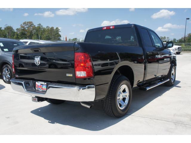 Dodge Ram 1500 2012 photo 2