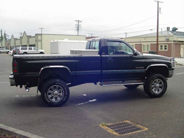 Dodge Ram 2500 1994 photo 3