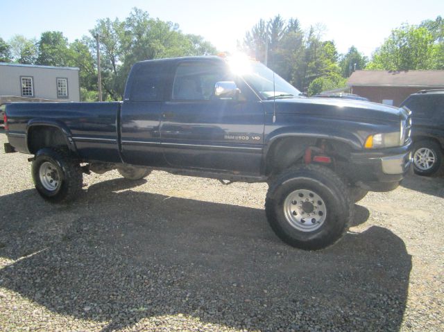 Dodge Ram 2500 1995 photo 16