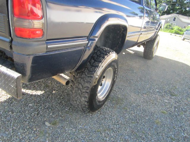 Dodge Ram 2500 1995 photo 8