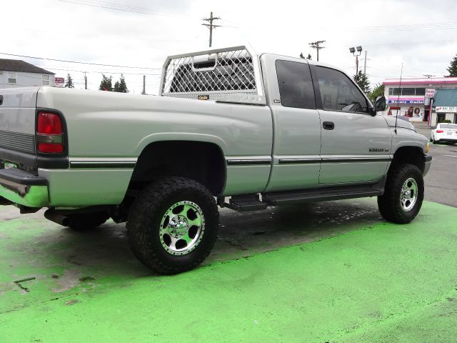 Dodge Ram 2500 1996 photo 4