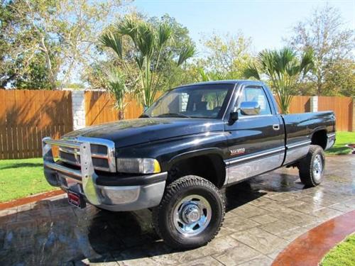 Dodge Ram 2500 1997 photo 2