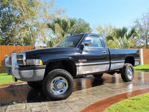 Dodge Ram 2500 1997 photo 3