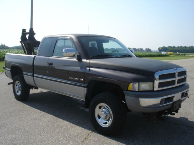 Dodge Ram 2500 1997 photo 2