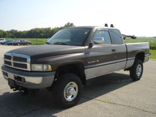 Dodge Ram 2500 1997 photo 3