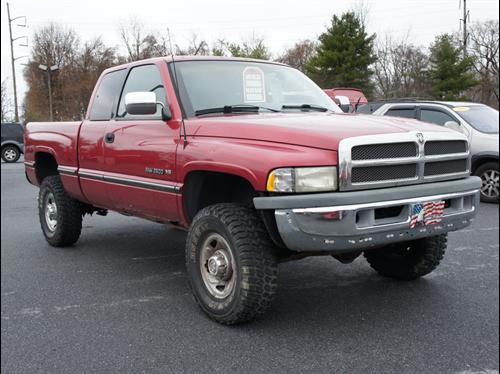 Dodge Ram 2500 1997 photo 2