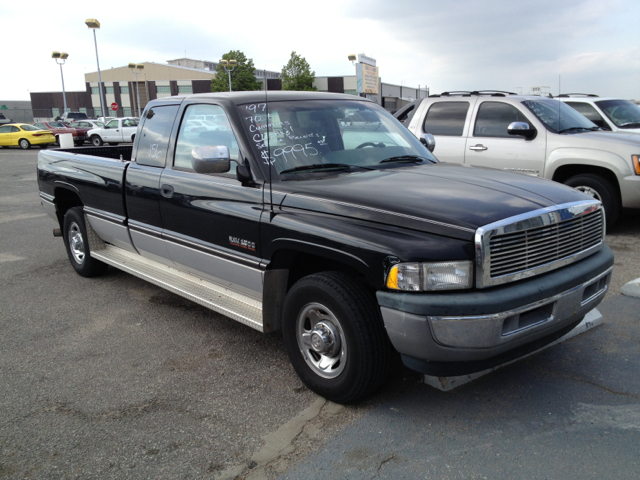 Dodge Ram 2500 1997 photo 2