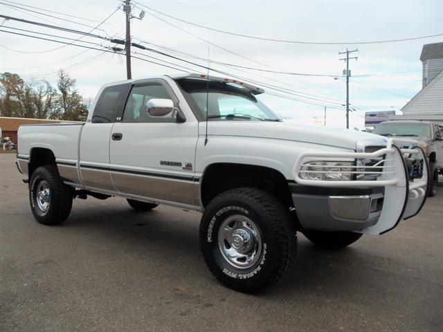 Dodge Ram 2500 1997 photo 1